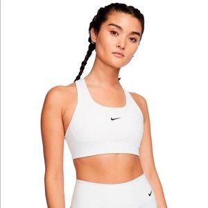 NWT Nike Women's Swoosh Pad Sport Bra size XS